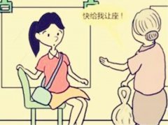 女子身体不适未及时让座 遭带娃大妈一路念叨