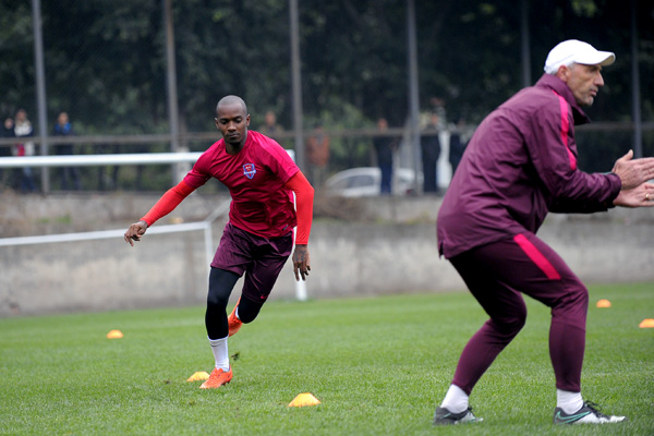 力帆队内良性竞争  张外龙：“这是好事！”