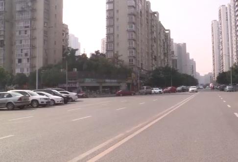 跑车“秀”特技玩漂移  成功把自己“秀”进了派出所