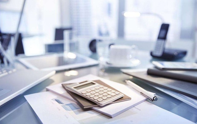 办公室有个心机女 表面叫你好闺蜜背地悄悄阴你