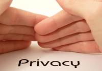 提防父母“刺探”消息 女儿QQ聊天先对暗号