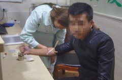 男子酒驾逆行撞伤人 一直谎称没看清标牌上错道