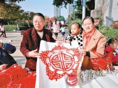 近百名文艺家 走进潼南铜梁