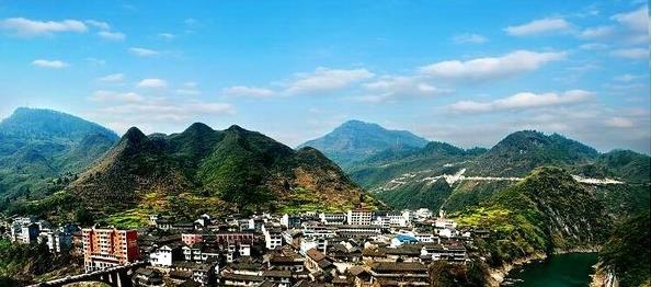 秀山.jpg