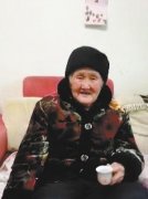 92岁婆婆一年要喝四百斤白酒  从不吃药依然身体健康