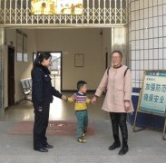 麻将桌上赢了20元 这个婆婆却险些弄丢三岁孙子