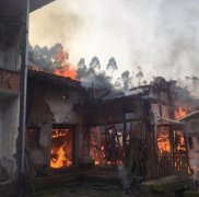 线路老化酿祸，老旧民房发生火灾