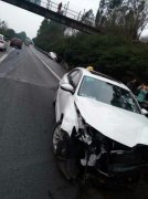  女司机开黑车栽在女黄棒手上 冤不冤？