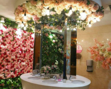 观音桥现最美厕所