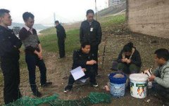 禁渔期：这两口子7张虾笼捞得13.32公斤龙虾！