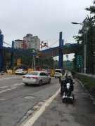 綦江87岁老人骑电动车出游 迷失方向闯入高速路