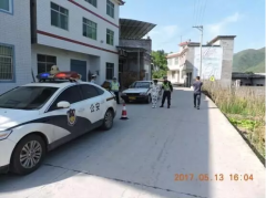 重庆一驾校教练带着学员酒后驾驶！