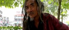 失踪15年的儿子母亲节回家了
