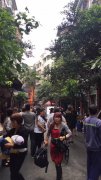 南川一餐馆突发大火  两人受伤