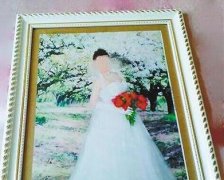 男子刚拍完婚纱照被阻止扯证