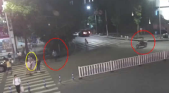 北碚一男子钱财外露遭贼惦记 当街被抢金项链