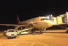 飞机载1个乘客飞九寨沟 只为接126名游客回家