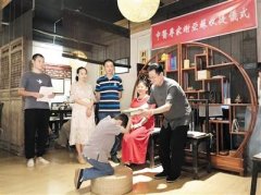 9岁男童年学中医 七旬名中医收其做入室弟子