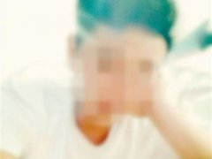28岁全职奶爸掌家中经济大权 妻子：幸福感倍增