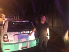 男子醉酒驾驶 为躲避检查找人帮踩点