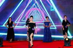 为已婚女性打call 重庆“环球夫人”美照来袭