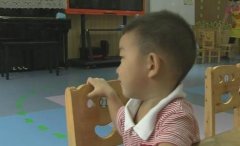 重庆三岁萌娃记忆力惊人 百首唐诗脱口而出