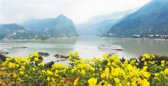 三峡水库蓄水至164.8米 峡江又现平湖美景