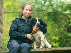 警犬阿蛮：我和警花妈妈之间的那些事儿