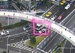 外地游客旅行中突然晕厥 民警及时护送就医