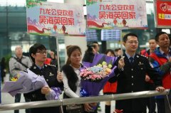 重庆女孩江西被拐寻亲28年  警方千里牵线助她回家