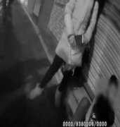 10岁熊孩子花上万元买游戏装备 挨打后离家出走