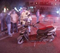 小擦挂后打了一架  遭扣24分罚款700元