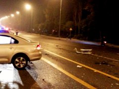 重庆街头多车相撞多车头变形 1车飞出道路