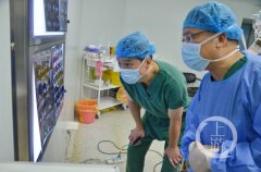 58岁女子腹部隆起似孕妇 竟是12斤大肿瘤