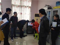 两江新区警方开展校园安全清查行动护