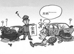 他连续两次把油门当刹车 正面撞上对向车