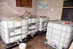 专偷工地工程车柴油  警方抓获“油耗子”