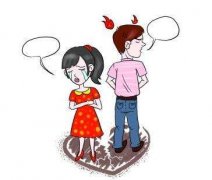 男子吵架把女友扔高速 返回去找不见人慌忙报警