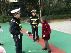 两岁小孩被狗咬伤  民警耐心调解化解邻里纠纷