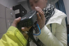 女经理醉驾“三连撞” 撞车逃逸被截获