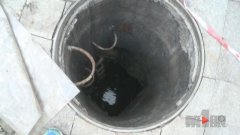 一个纸糊的窨井盖   让3岁孩子躺进重症监护室