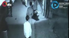 “奇葩”父亲带子偷车 儿子被抓父亲还想去捞人