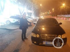 两小时跑了六七趟厕所 只因他以为多解小便就能解酒