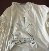 网购的衣服是“山寨货”  顾客退货时只能写不喜欢