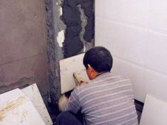 业主装修房子遇奇事 工人竟把瓷砖贴反了