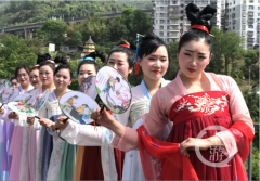  “千斤”唐代侍女“穿越”重庆景区