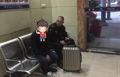 17岁男孩为找父母 辗转多个城市花光积蓄