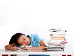 临阵高考孩子想要退缩   全家焦头烂额