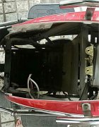 骑车时发现电瓶不翼而飞  失主：愿盗窃者手下留情