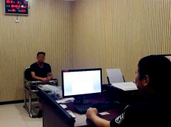 男子被女友锁屋外 报警谎称有人被困屋内